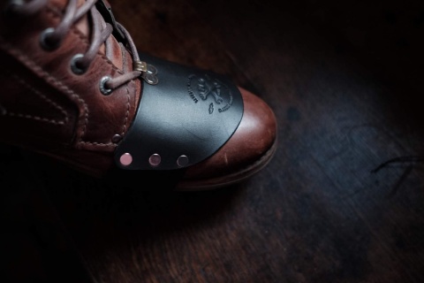 Skórzany protektor na but 79 Point