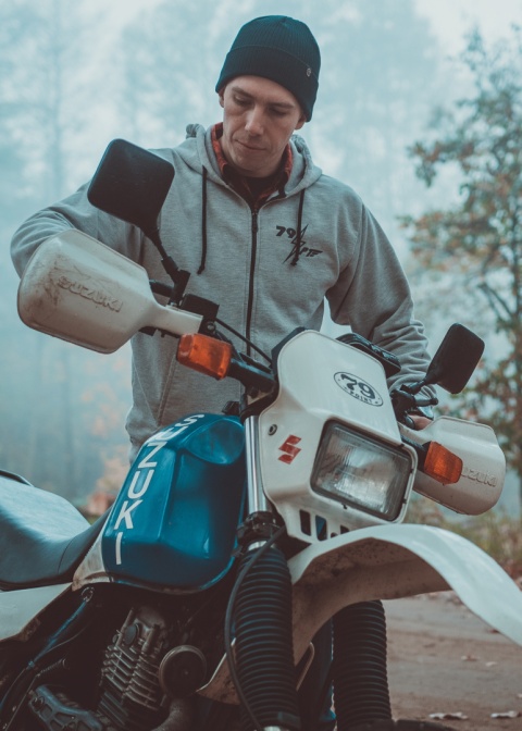 czapka zimowa czarna flash helmet