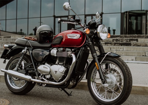 Zdjęcie A3 - Triumph Bonneville T100 #2