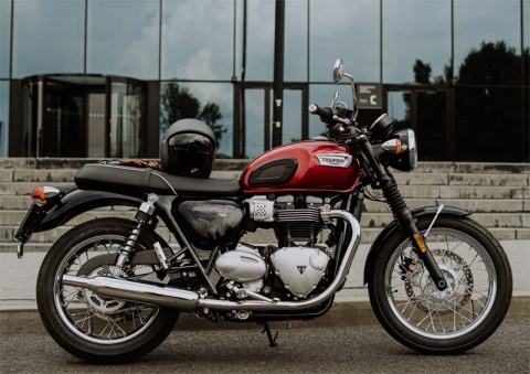Zdjęcie A3 - Triumph Bonneville T100 #3